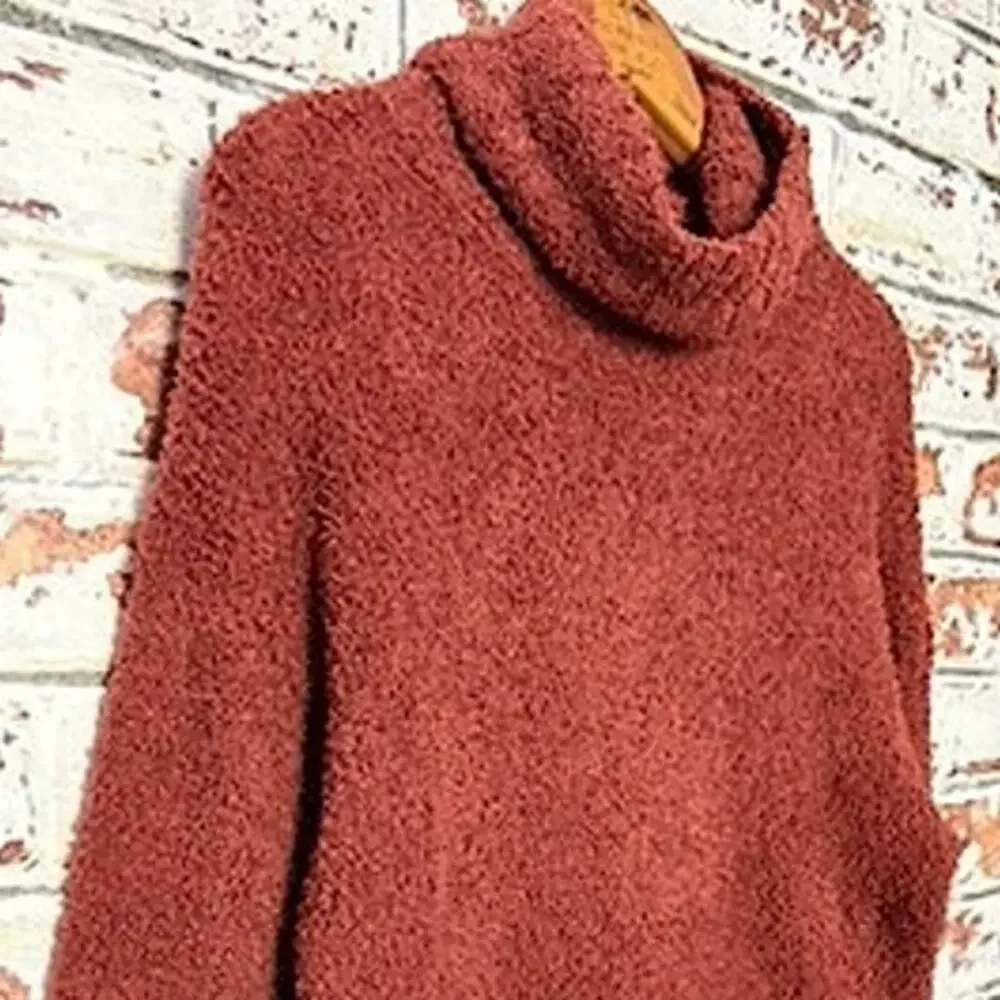 Urban Outfitters Rust Sherpa Cloud Fleece Oversized Pullover Turtleneck Sweater